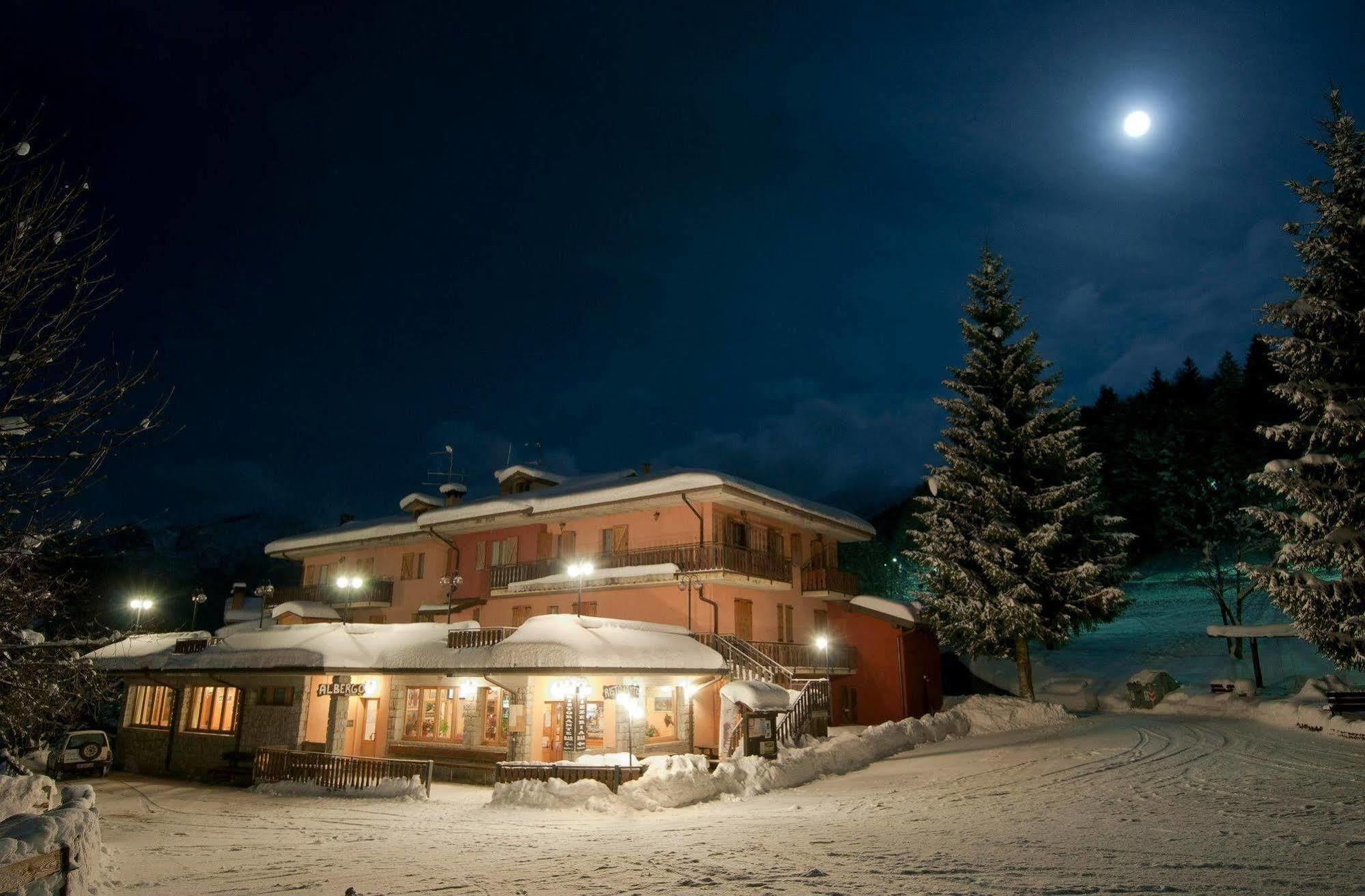 Albergo Legazzuolo Montecampione Artogne Eksteriør bilde